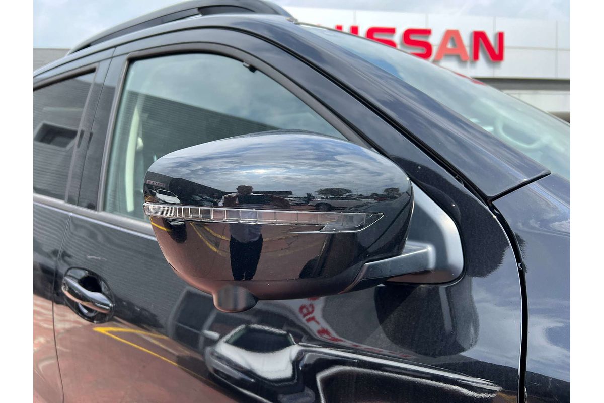 2025 Nissan Navara PRO-4X D23 4X4