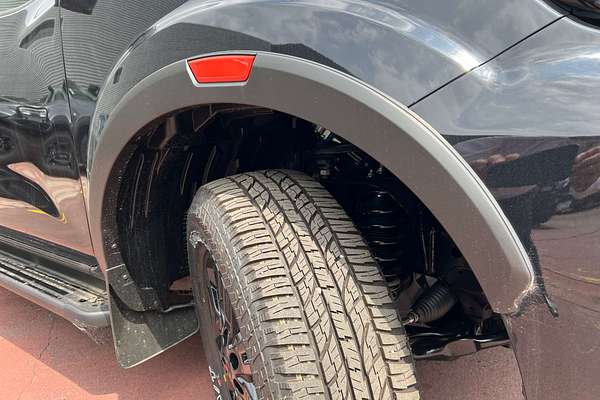 2025 Nissan Navara PRO-4X D23 4X4