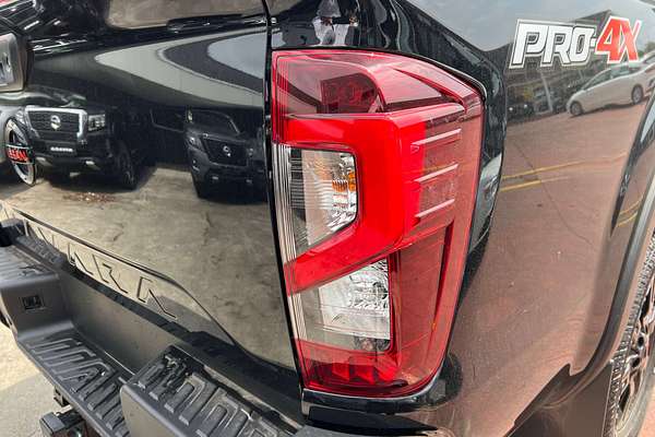 2025 Nissan Navara PRO-4X D23 4X4