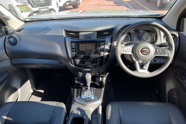 2025 Nissan Navara PRO-4X D23 4X4