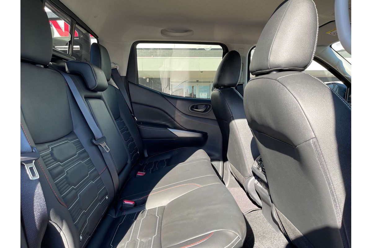 2025 Nissan Navara PRO-4X D23 4X4