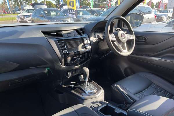 2025 Nissan Navara PRO-4X D23 4X4