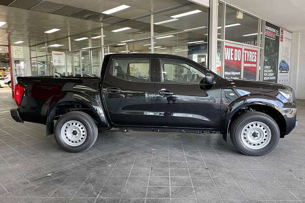 2025 Nissan Navara SL D23 4X4