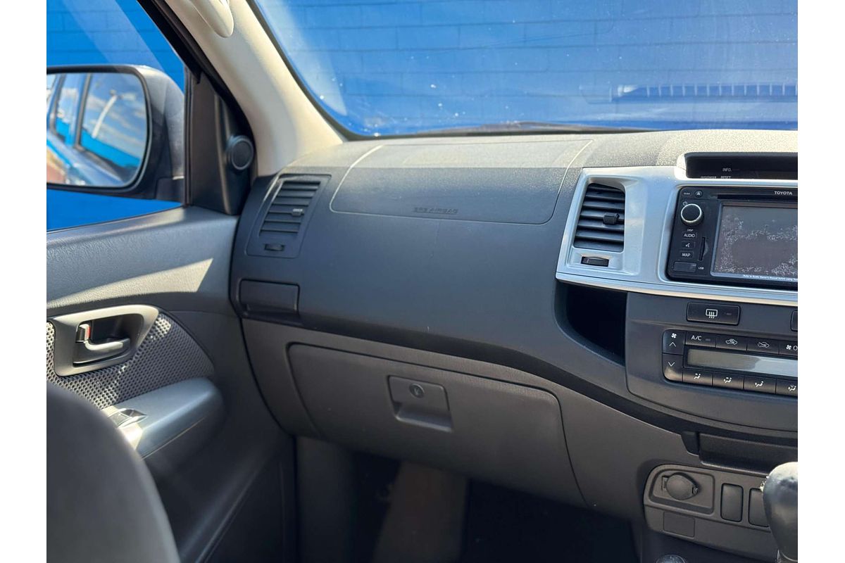 2011 Toyota Hilux SR5 KUN26R 4X4