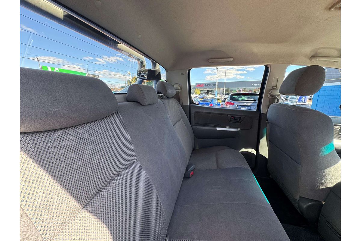 2011 Toyota Hilux SR5 KUN26R 4X4