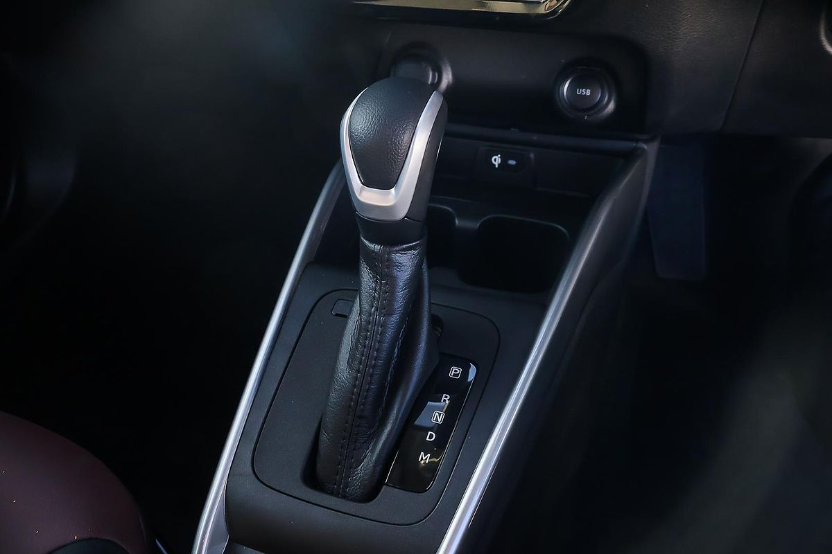 2025 Suzuki Fronx Hybrid KW