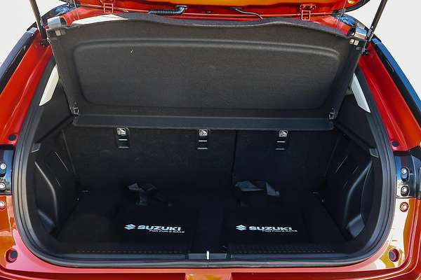 2025 Suzuki Fronx Hybrid KW