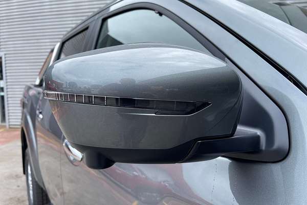 2025 Nissan Navara ST D23 4X4