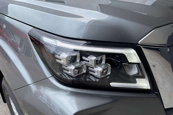 2025 Nissan Navara ST D23 4X4