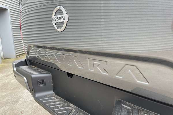 2025 Nissan Navara ST D23 4X4