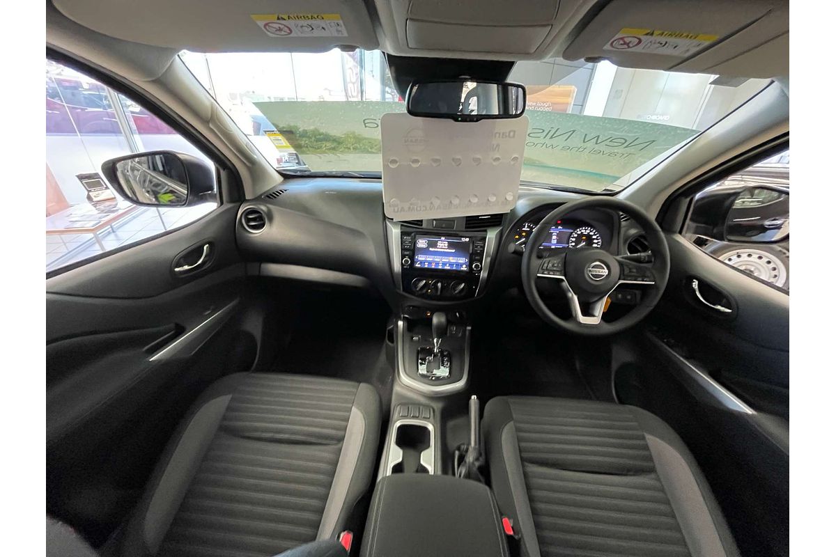 2025 Nissan Navara ST D23 4X4