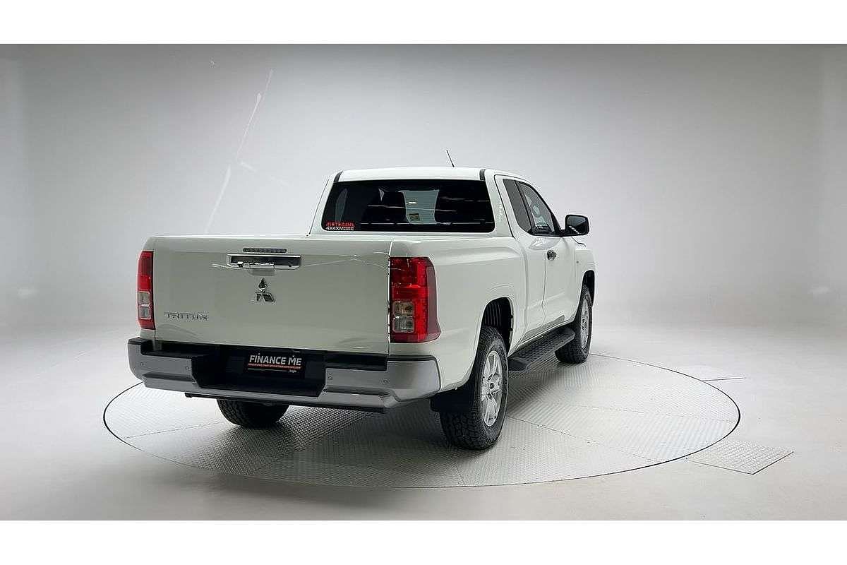 2024 Mitsubishi Triton GLX+ MV 4X4