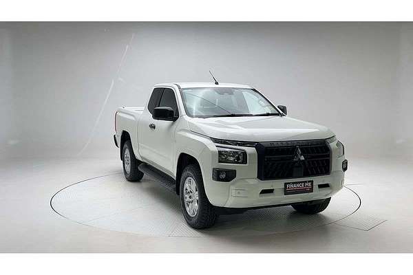 2024 Mitsubishi Triton GLX+ MV 4X4