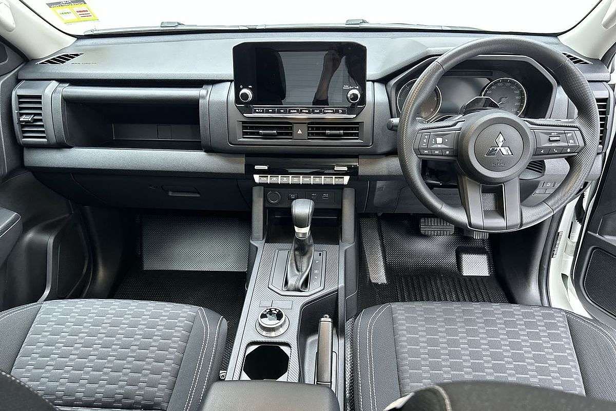 2024 Mitsubishi Triton GLX+ MV 4X4