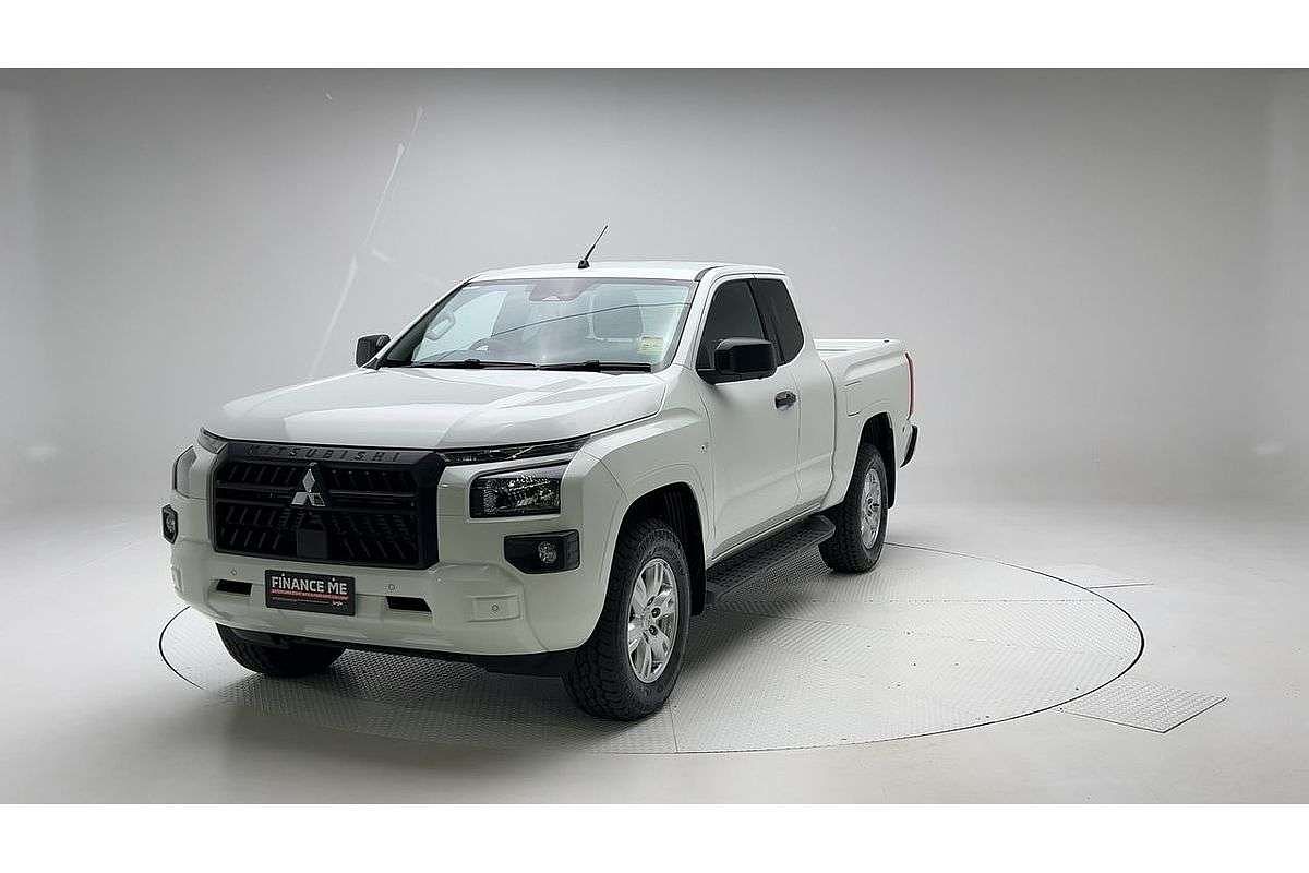 2024 Mitsubishi Triton GLX+ MV 4X4