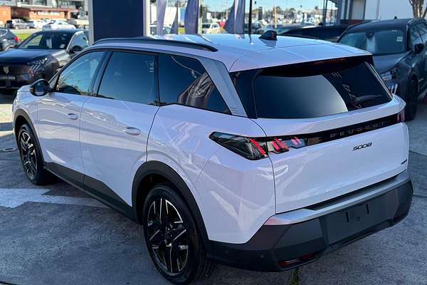 2025 Peugeot 5008 Allure Hybrid P74