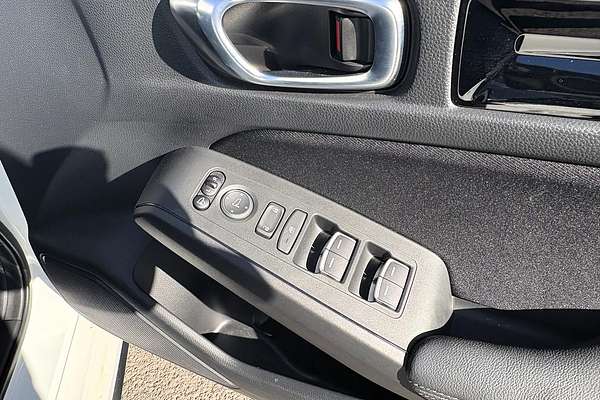 2024 Honda Civic e:HEV L 11th Gen