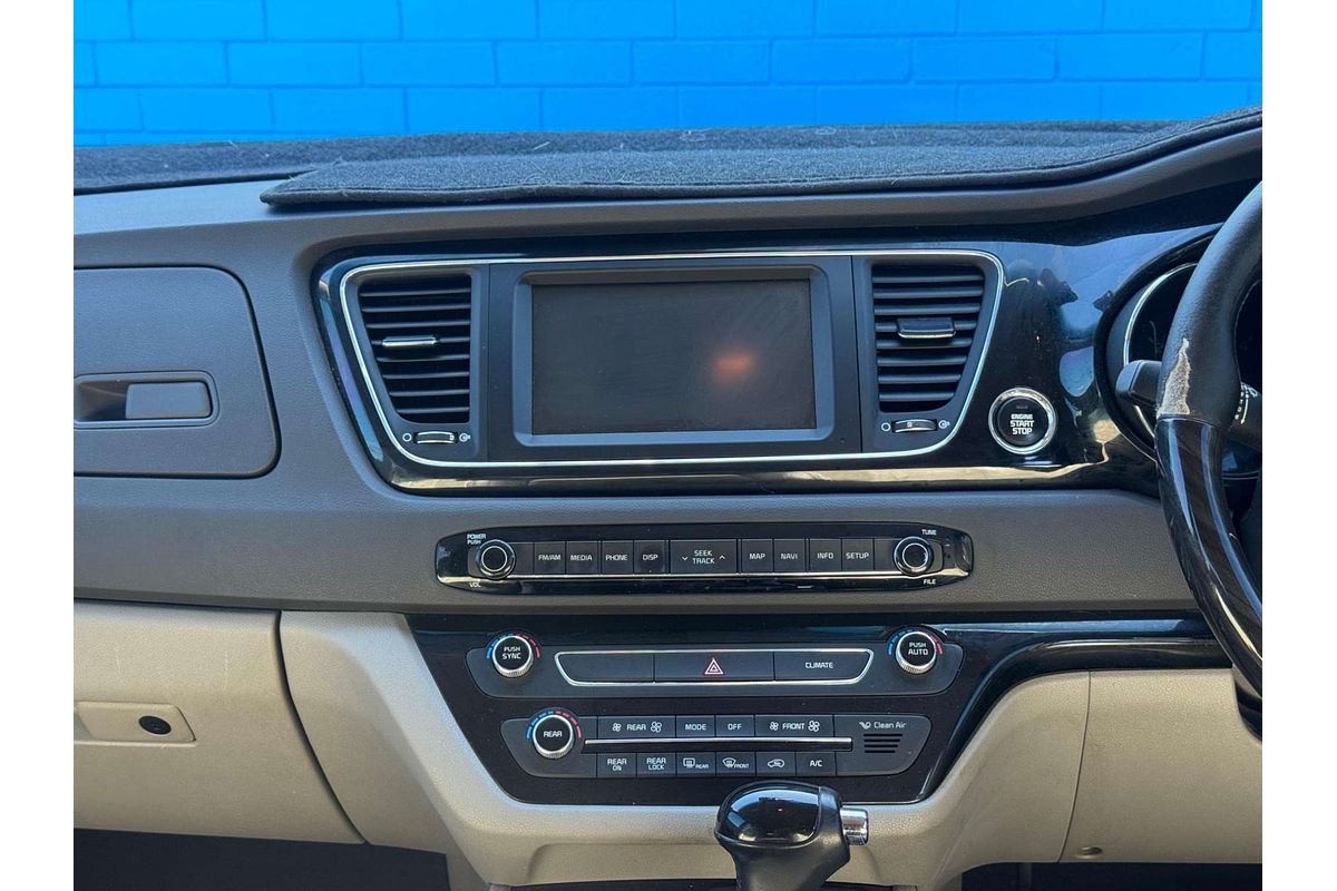 2016 Kia Carnival Platinum YP