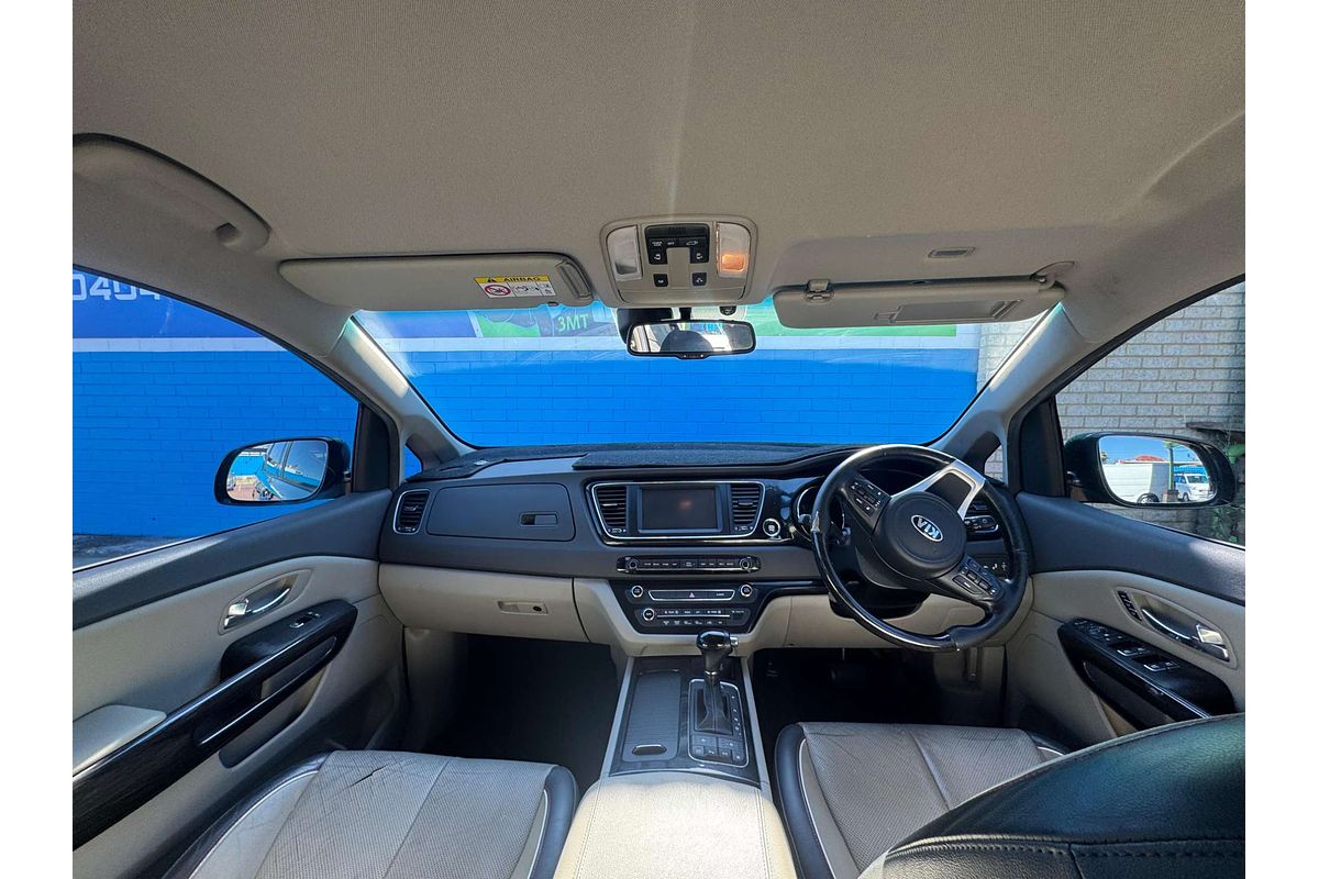2016 Kia Carnival Platinum YP