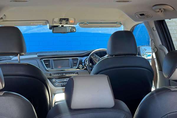 2016 Kia Carnival Platinum YP