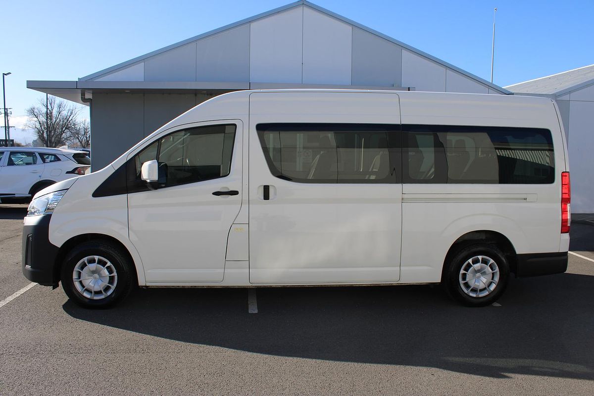 2019 Toyota Hiace Commuter GDH322R ELWB