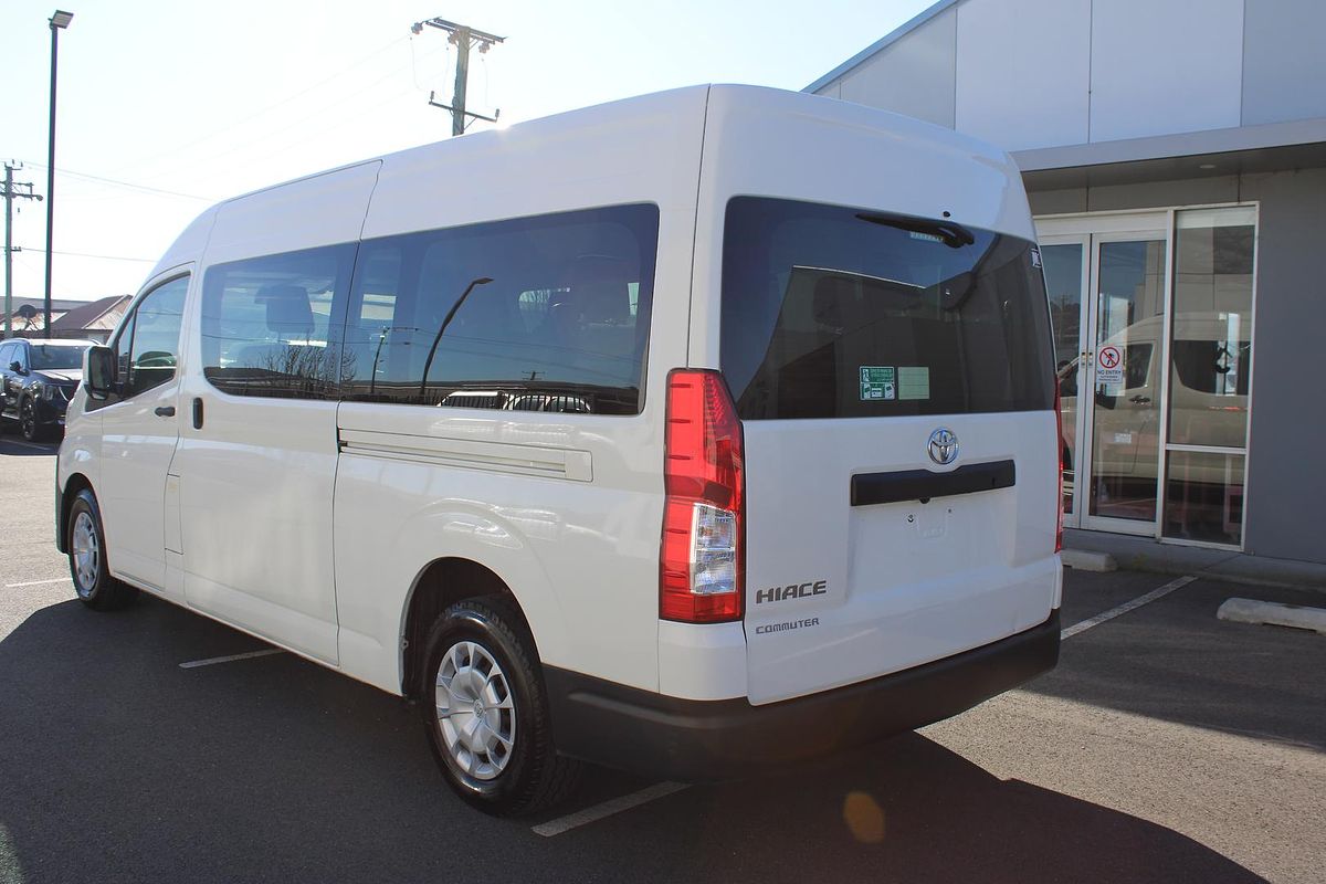 2019 Toyota Hiace Commuter GDH322R ELWB