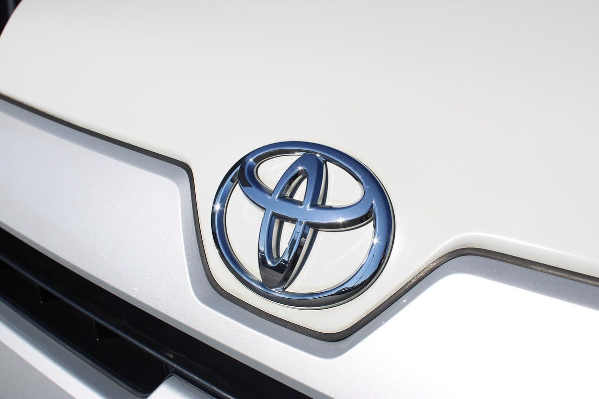 2019 Toyota Hiace Commuter GDH322R ELWB