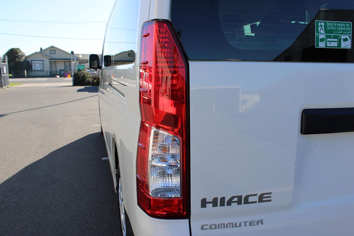 2019 Toyota Hiace Commuter GDH322R ELWB