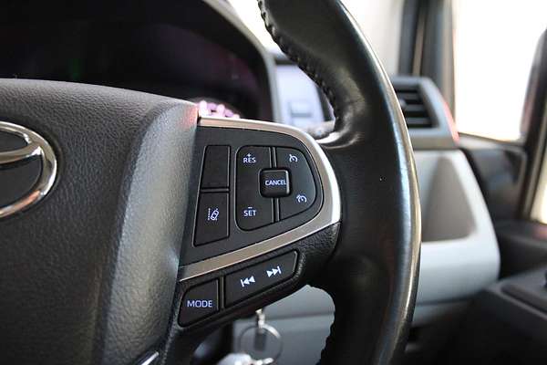 2019 Toyota Hiace Commuter GDH322R ELWB