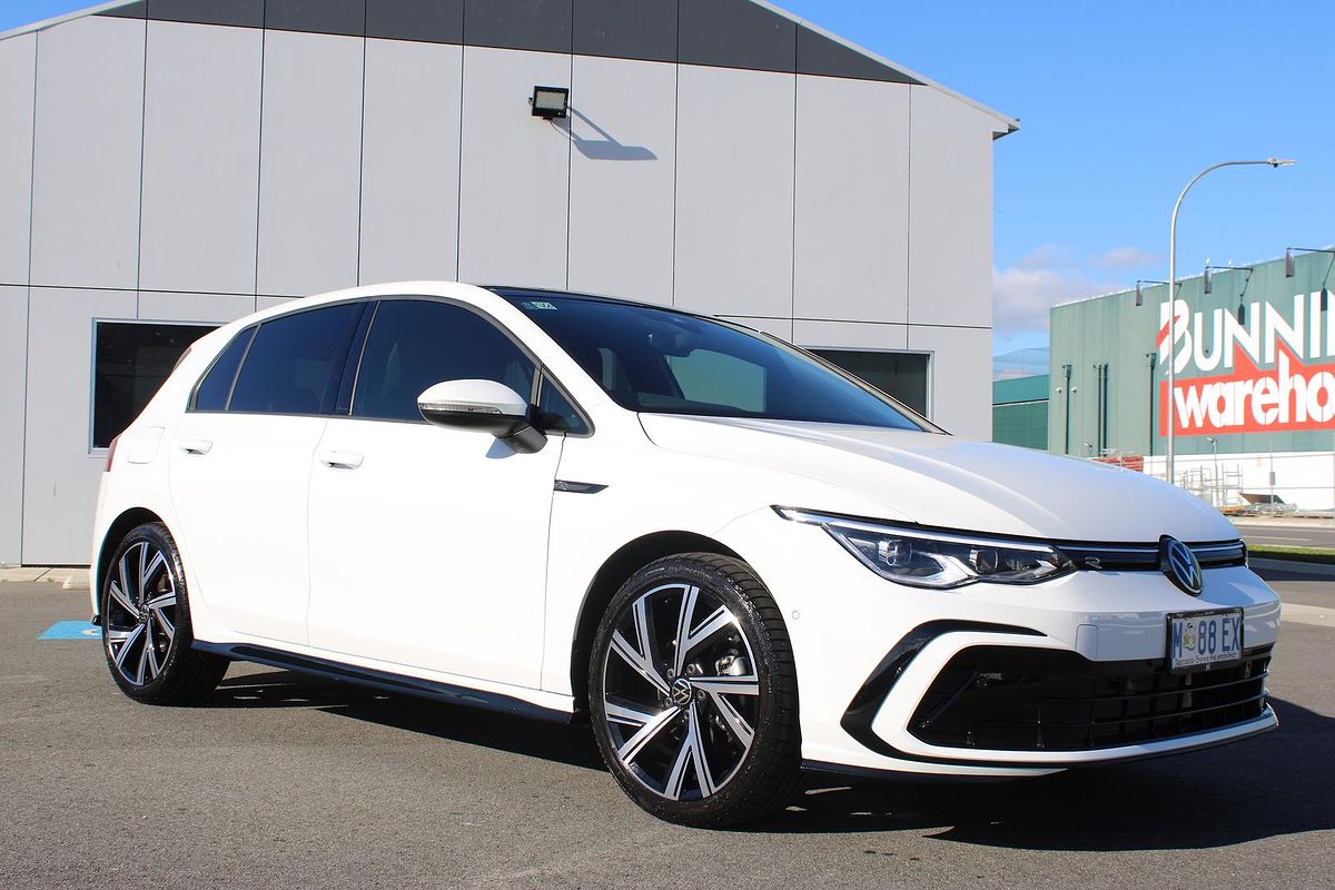 2024 Volkswagen Golf 110TSI R-Line 8
