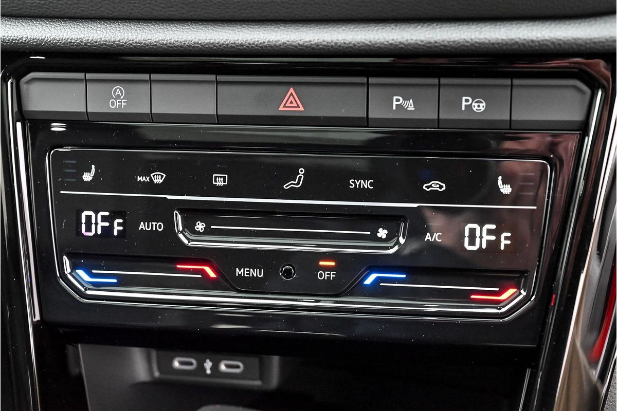 2025 Volkswagen T-Roc 140TSI R-Line D11