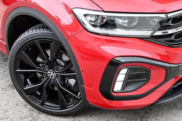 2025 Volkswagen T-Roc 140TSI R-Line D11