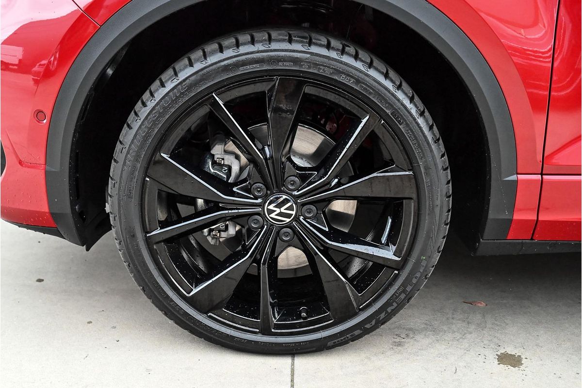 2025 Volkswagen T-Roc 140TSI R-Line D11