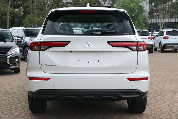 2025 Mitsubishi Outlander ES ZM