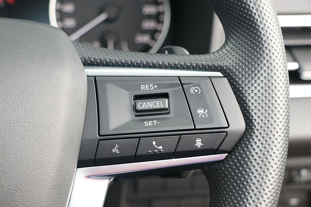 2025 Mitsubishi Outlander ES ZM