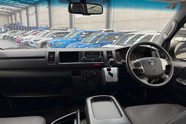 2016 Toyota Hiace Commuter TRH223R