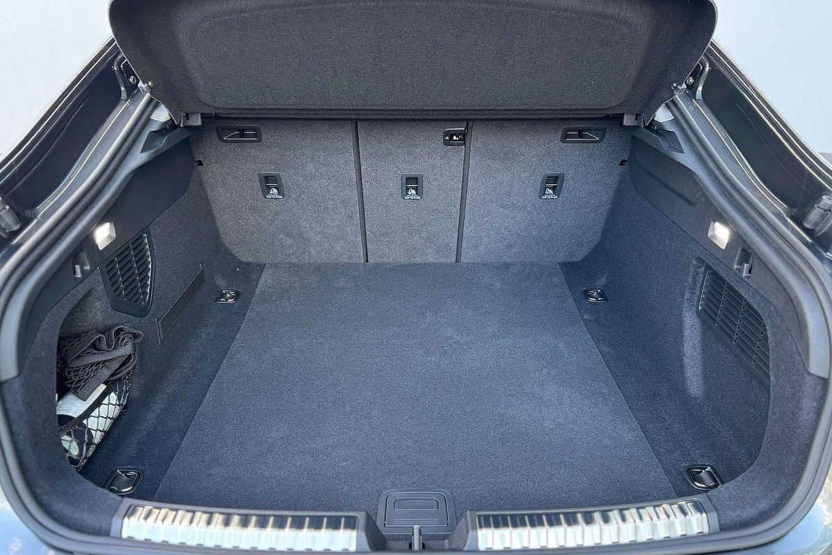 2025 Audi A5 TFSI 150kW S line B10