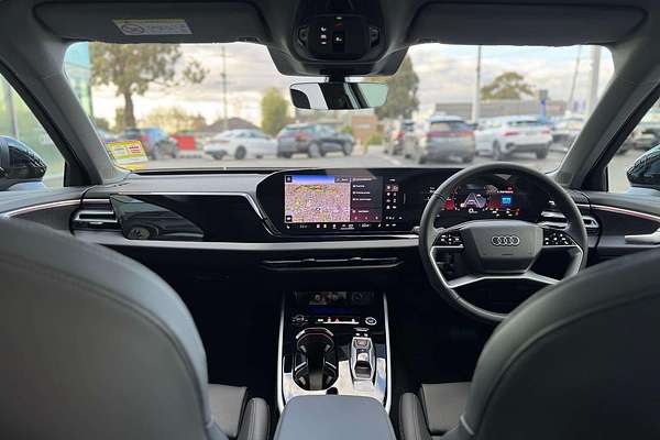 2025 Audi A5 TFSI 150kW S line B10