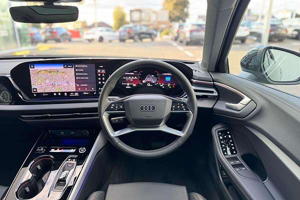 2025 Audi A5 TFSI 150kW S line B10