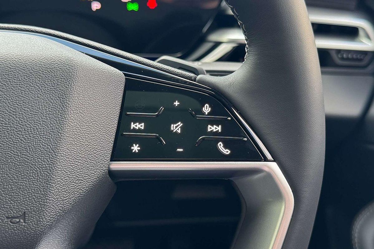 2025 Audi A5 TFSI 150kW S line B10
