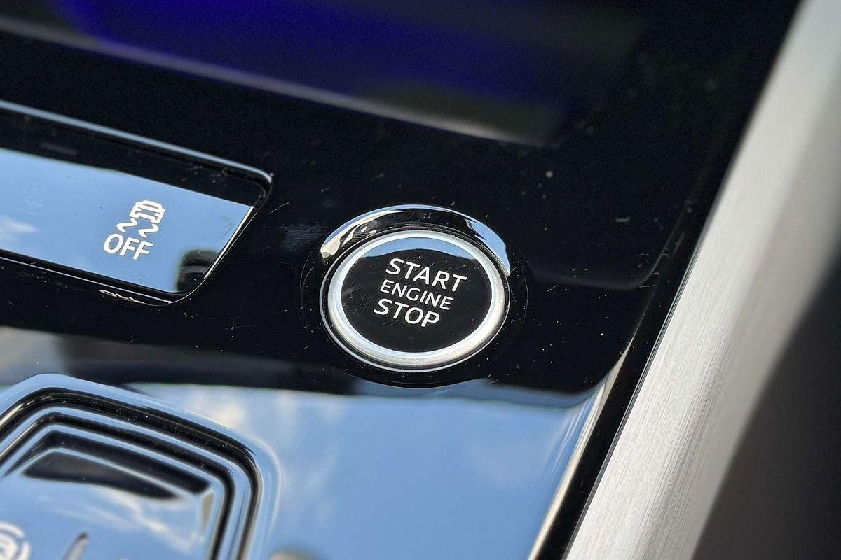 2025 Audi A5 TFSI 150kW S line B10