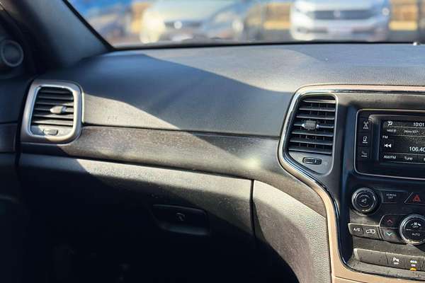 2015 Jeep Grand Cherokee Laredo WK