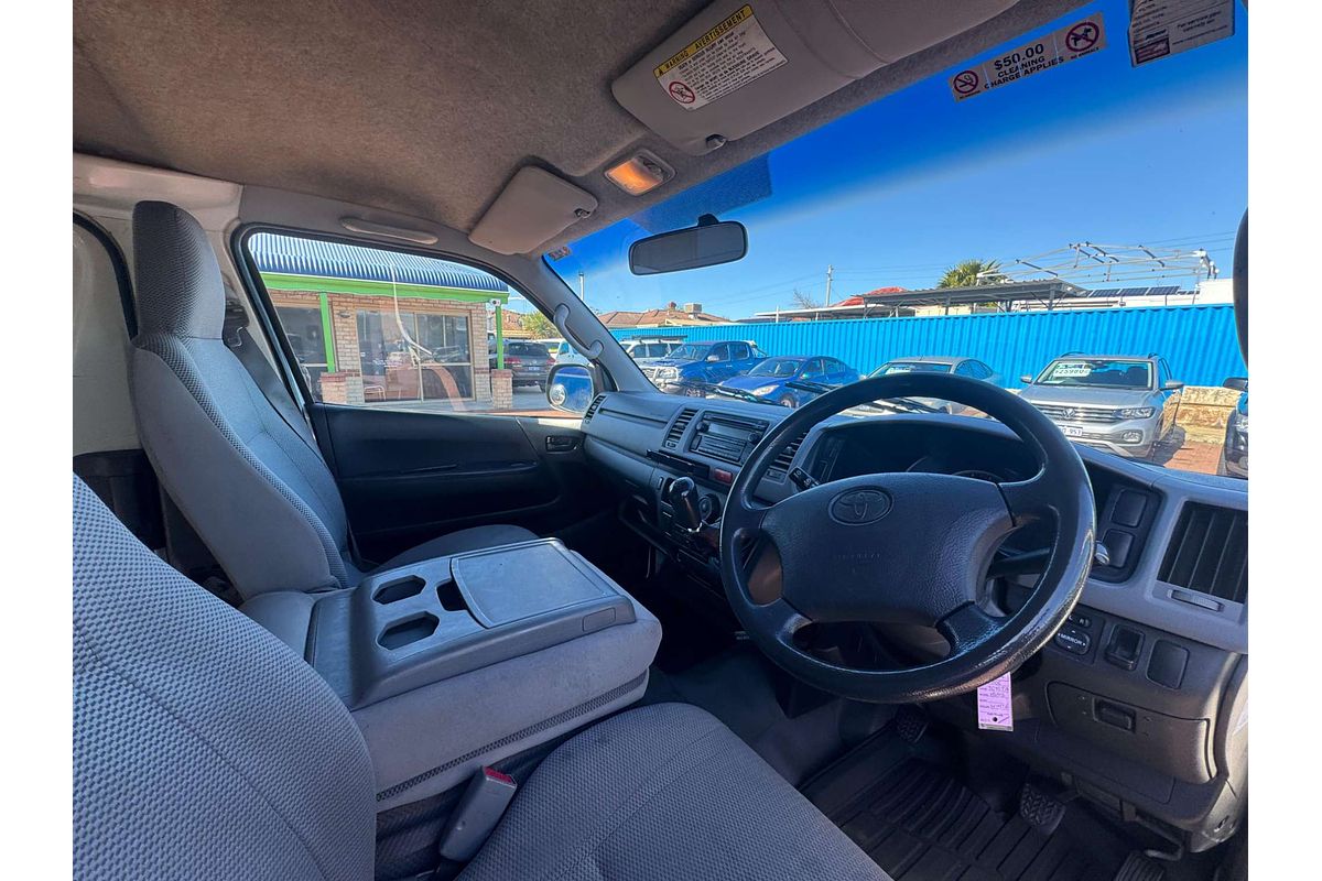 2006 Toyota Hiace  TRH201R LWB