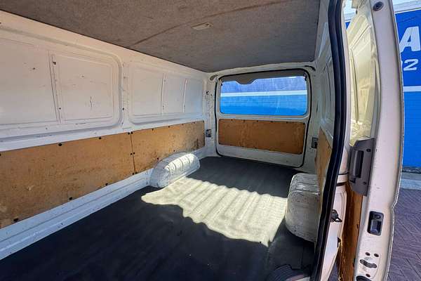 2006 Toyota Hiace  TRH201R LWB