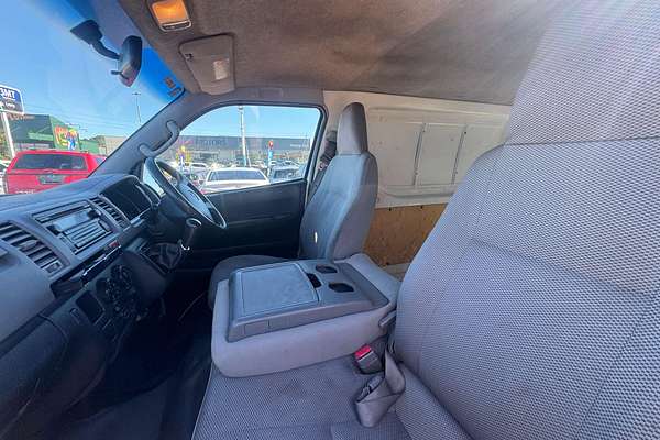 2006 Toyota Hiace  TRH201R LWB