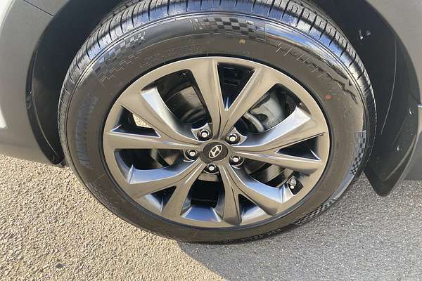 2018 Hyundai Santa Fe Active X DM5 Series II