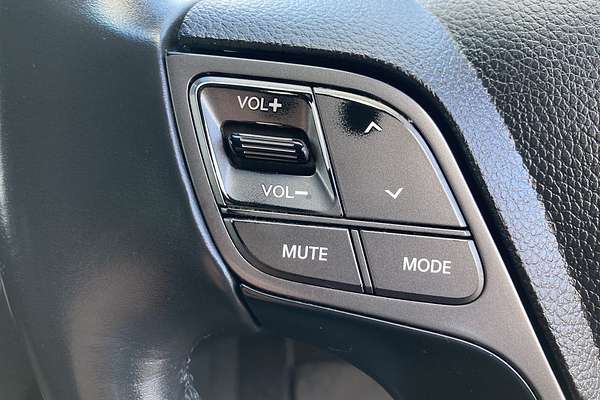 2018 Hyundai Santa Fe Active X DM5 Series II