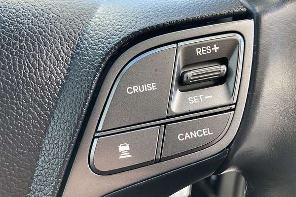 2018 Hyundai Santa Fe Active X DM5 Series II