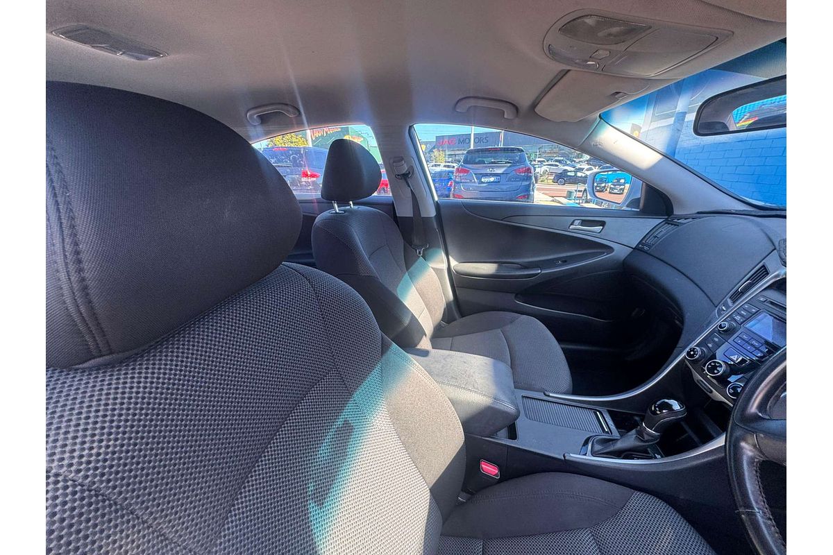 2012 Hyundai i45 Active YF