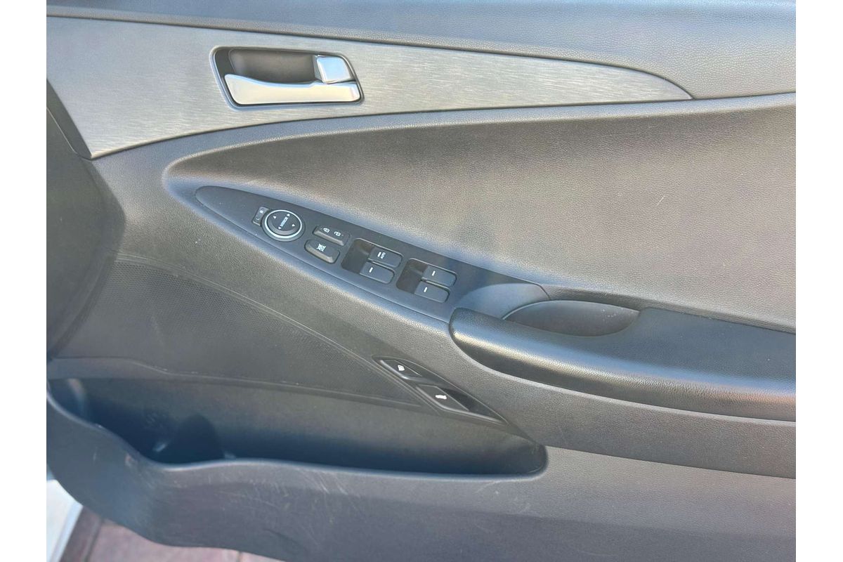2012 Hyundai i45 Active YF